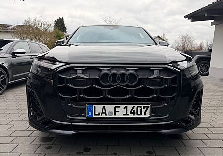 Audi SQ7 TFSI quattro ,7Sitzer,AHK,Massage,Panorama