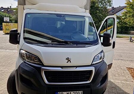 Peugeot Boxer Pritsche mit Plane + Hebebühne