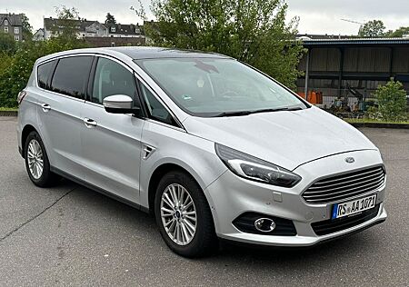 Ford S-Max 2,0TDCi Bi-Turbo Titanium PShift*Pano*