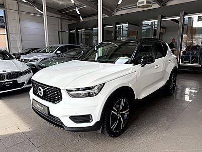 Volvo XC40 T3 R-Design LED Virtual Pano 360 H&K