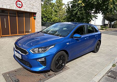 Kia Cee'd Ceed 1.4 Benzin Top gepflegt sofort Fahrbereit