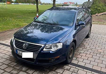 VW Passat Variant Volkswagen 2.0 TDI DPF Comfortline Varia...