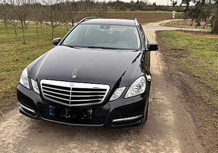 Mercedes-Benz E 250 T BlueEFFICIENCY AVANTGARDE AVANTGARDE