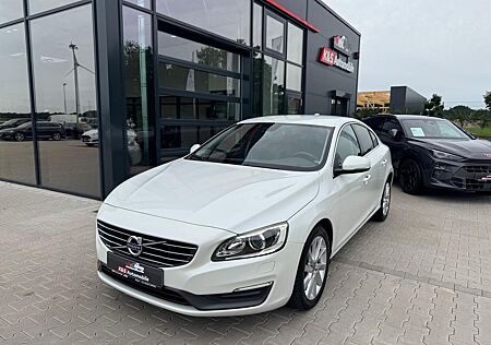Volvo S60 2.0 Momentum*BIXENON*NAVI*SHZ*PDC*
