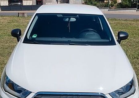 Audi A1 1.0 TFSI ultra Sportback -