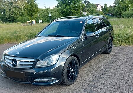 Mercedes-Benz C 220 gebraucht kaufen Mercedes-Benz C 220 CDI T BlueEFFICIENCY AVANTGARDE AVANTGARDE