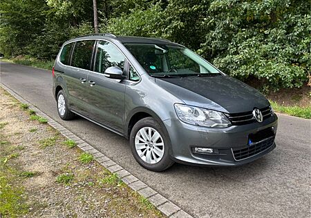 VW Sharan Volkswagen 2.0 TDI 4MOT BMotion Tech Comfortline...