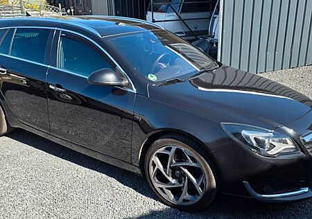 Opel Insignia Sports Tou. 2.0 BiT CDTI Bus.Inn. A...