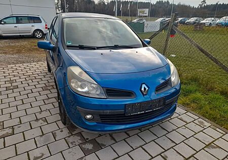 Renault Clio by RIP CURL 1.2 16V TCE by RIP CURL