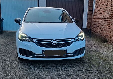 Opel Astra + 1.4 Turbo 92kW