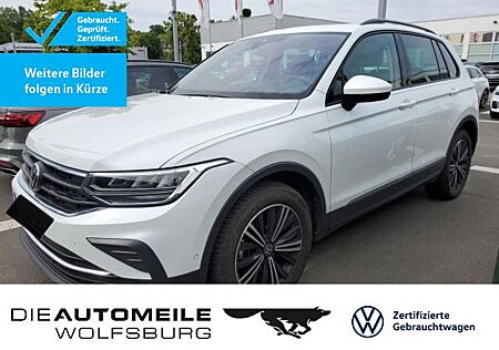 VW Tiguan Volkswagen 1.5 TSI DSG Life AHK/Pano/Einparkhi