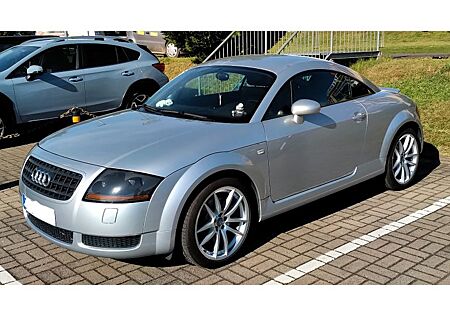 Audi TT Coupe 1.8T 140 kW - Sammlerfahrzeug