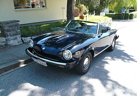 Fiat 124 Spider Cabrio