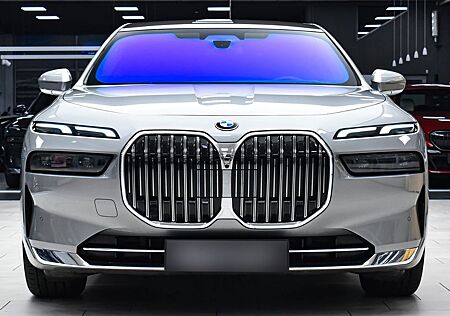 BMW 740d xDrive Pure Excellence Mild Hybrid Sportaut