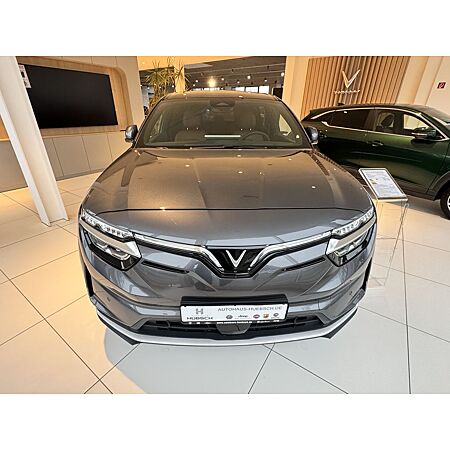 VinFast VF8 leasen