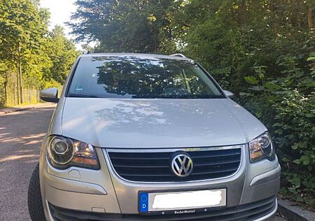 VW Touran Volkswagen 1.6 Freestyle
