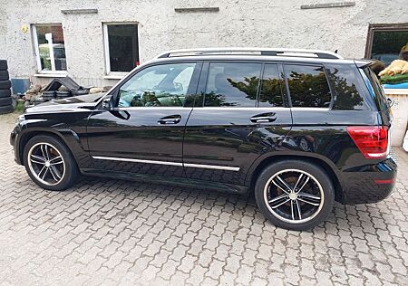 Mercedes-Benz GLK 220 CDI 4MATIC -wenig Kilometer- Rentnerfzg.