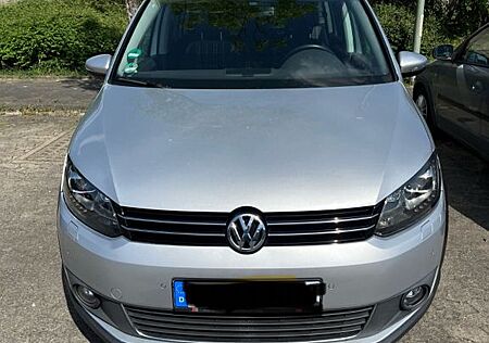 VW Touran gebraucht kaufen VW Touran Volkswagen Cross 2.0 TDI 125 kW DSG Highline Highlin