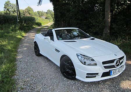 Mercedes-Benz SLK 200 - 9 G. ! - Facelift AMG Line