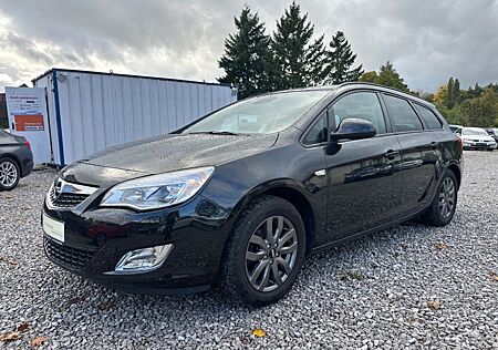 Opel Astra J Sports Tourer Design Edition 1.6/Scheckh
