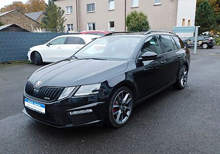 Skoda Octavia Combi RS 4x4/DSG/NAVI