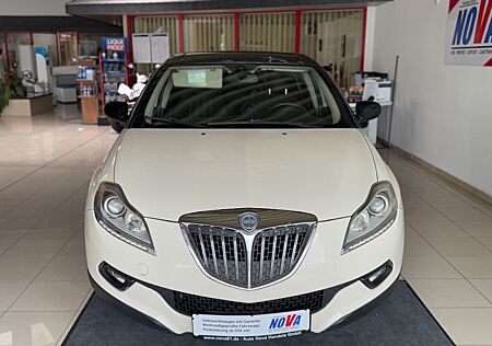 Lancia Delta 1.4 T-Jet 16v*2.HND*TÜV3-27*LEDER*PANO*AHK