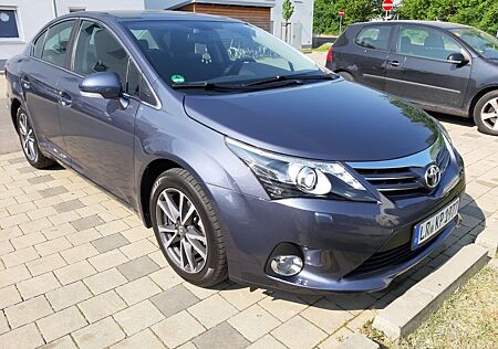 Toyota Avensis 1,8-l-Valvematic Multidr S Edition 2...