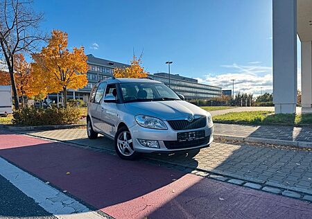 Skoda Roomster 1.6l TDI. Anhängerkupplung. Klima.