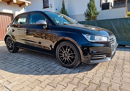 Audi A1 1.0 TFSI ultra Sportback -