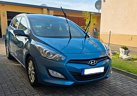 Hyundai i30 CW 1.6 CRDi 81kW Trend Trend
