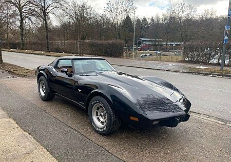 Chevrolet C3 Corvette Targa H-Zulassung Matching Numbers