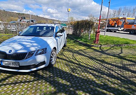 Skoda Octavia 1.4 TSI DSG Ambition Combi Ambition