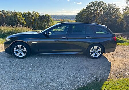 BMW 535d xDrive Touring A -