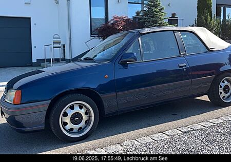 Opel Kadett E Cabrio Bertone 1.6 i Guter Zustand