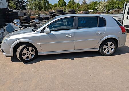 Opel Signum 2.2 Benzin TUV 06/26