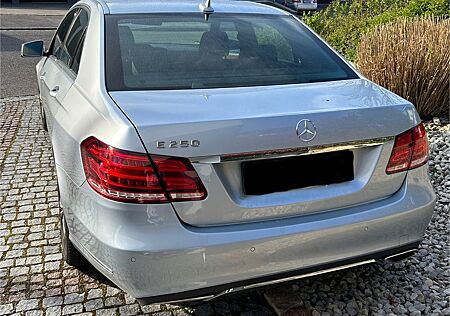 Mercedes-Benz E 250 Autom. -