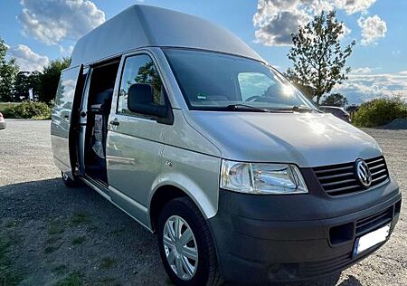 VW T5 Transporter Volkswagen Camper Hochdach/langer Radtstand