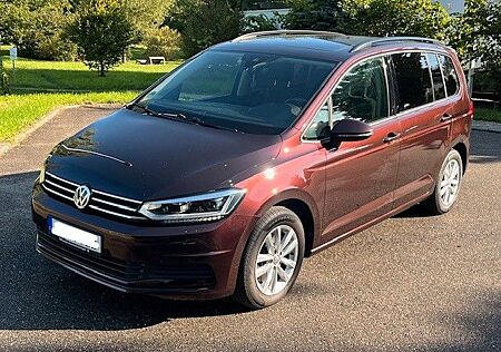 VW Touran Volkswagen Comfortline*1.5l TSI*150PS*DSG*ACC*7Sitze