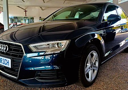 Audi A3 Limousine 1.6 TDI 30 - Xenon - Navi - PDC -