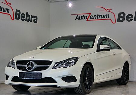 Mercedes-Benz E 200 Coupe LED/Navi/Panorama/Leder/SHZ/Tempomat