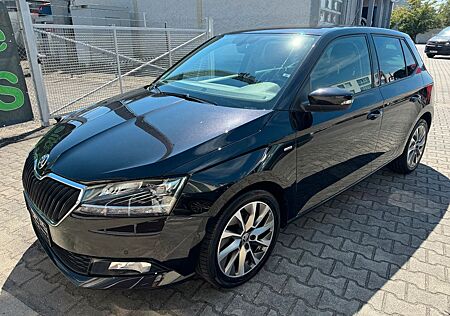 Skoda Fabia Clever Best of°LED°NAVI°PDC°SITZHZG.°1.HD