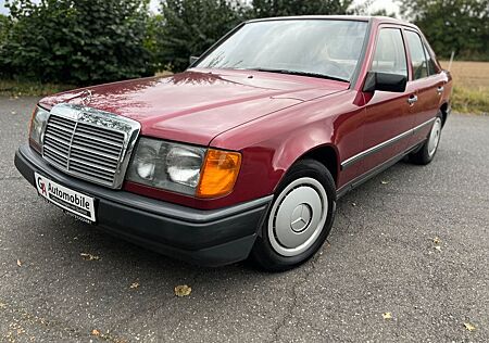 Mercedes-Benz E 200 W124 / H-KENNZEICHEN TÜV NEU