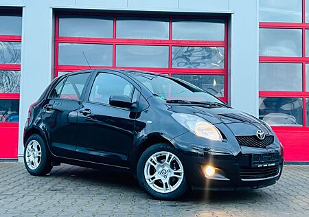 Toyota Yaris Edition 1.3 /2 HAND/ALU/HU NEU/ S+W ALU