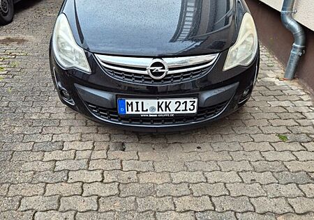 Opel Corsa 1.4 Color Edition Color Edition