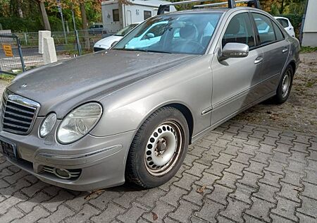 Mercedes-Benz E 200 KOMPRESSOR AVANTGARDE