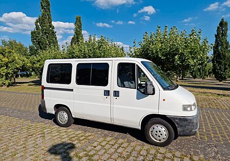 Peugeot Boxer - HU Neu, geringer KM Stand