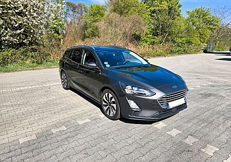 Ford Focus 1,5 EcoBlue * Automatik * 8 Fach * LED