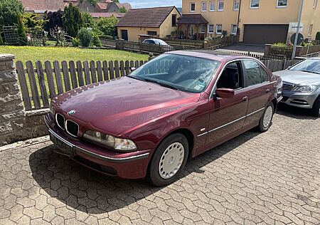 BMW 520i