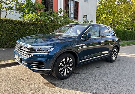 VW Touareg Volkswagen 3.0 V6 TDI 210kW 4MOTION Tiptronic -