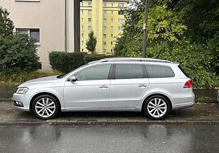 VW Passat Variant Volkswagen 1.8 TSI DSG Highline Variant ...